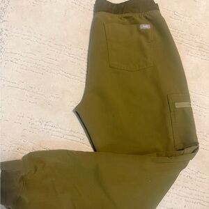 Women's Martini Olive
Zamora Jogger Scrub
Pants M - Martini Olive - Regular